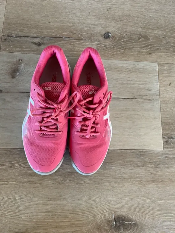 Fijne hardloopschoenen of handbalschoenen