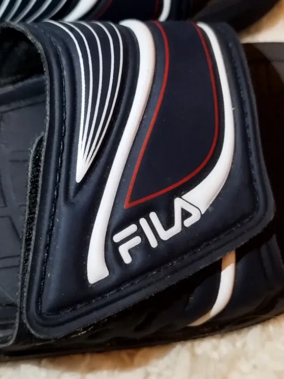 Fila Badeschuhe 41 neuwertig