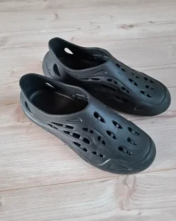 Fila Foam Clogs/Badeschuhe Gr.44
