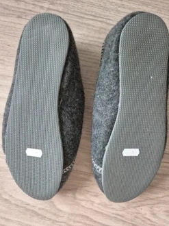 Filz Pantoffeln neu Größe 42