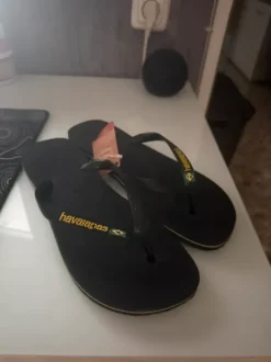 Flip flops