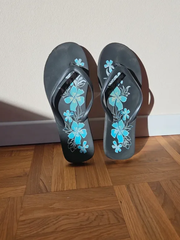 Flower Flip-Flops schwarz blau, Lotus