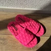 Fluo pink plateau slippers