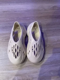 foam Runner