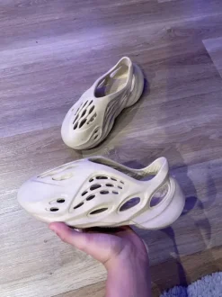 foam Runner
