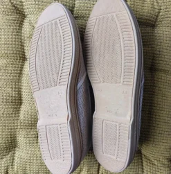 💚Freizeitschuhe, beige, Größe 44💚
