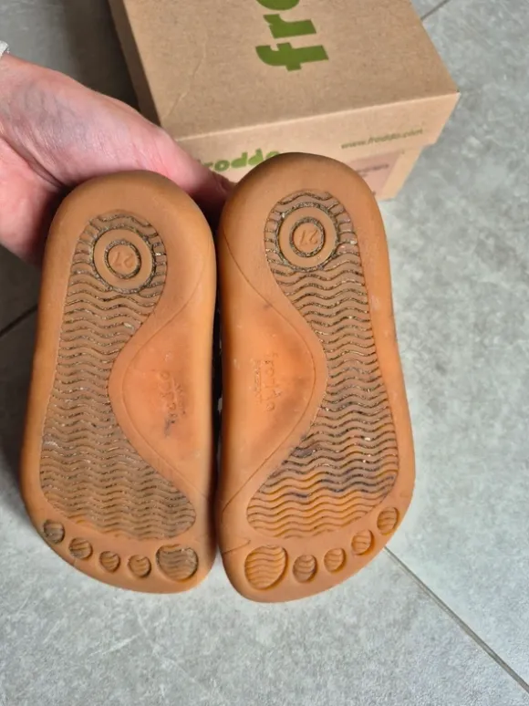 Froddo barefoot canvas schoenen 27