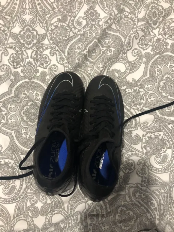 Fusball schuhe