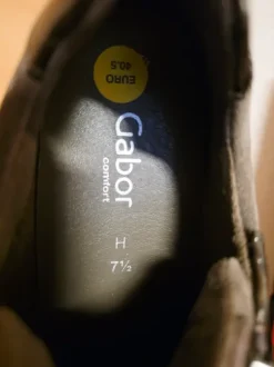 Gabor Comfort Damen-Sneaker, Modell 56.438.40 in der Farbe „Gris Foncé“ (Dunkelgrau).