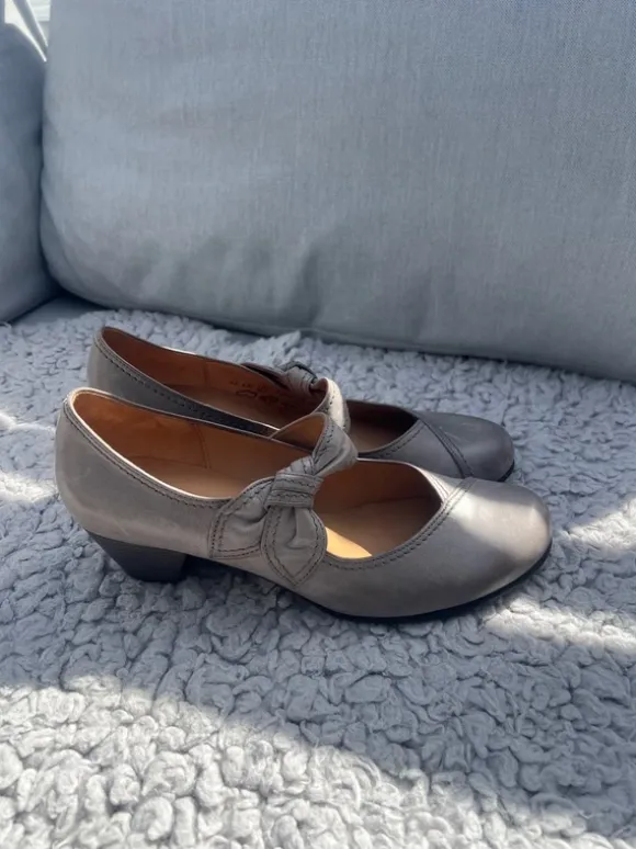 Gabor Lederpumps 41