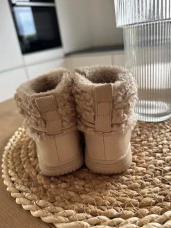 Geliebte Boots 20 21 H&M