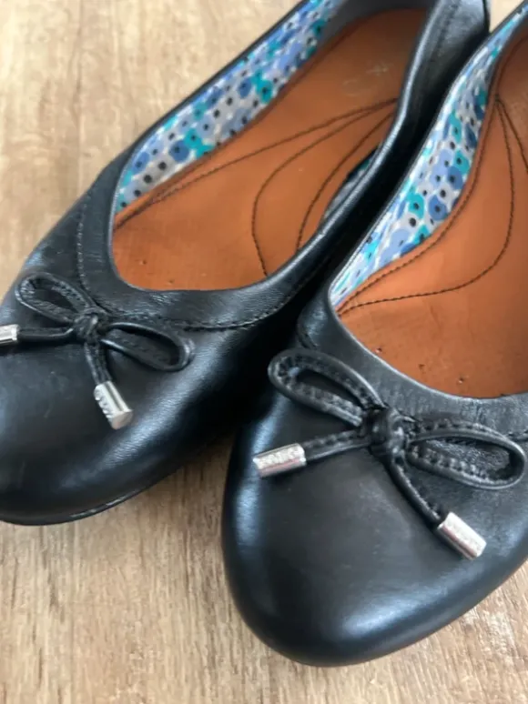 Geox Ballerinas schwarz, Gr. 41