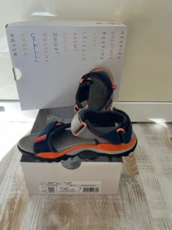 Geox Sandalen Größe 33, kaum getragen , top top Zustand 👍🏻