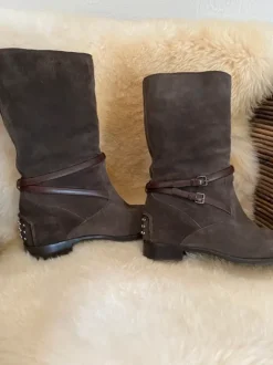 Gepflegte Sommer Stiefelette