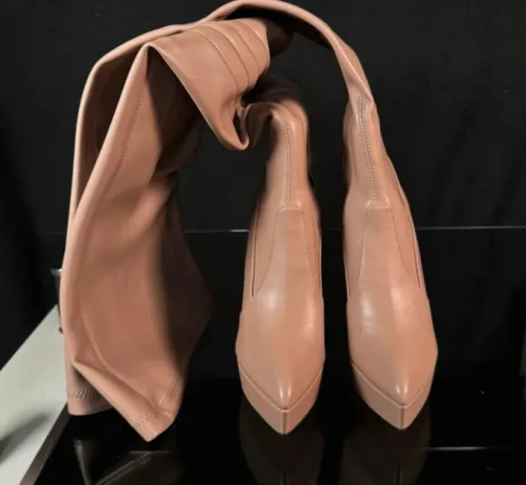 Giaro Overknee High Heels Plateau Boots Nude Beige – Neu mit Etikett – Gr. 37