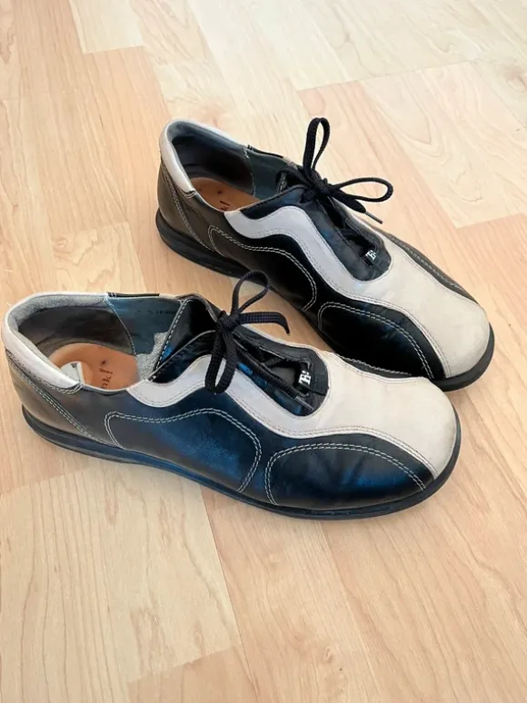 Golfschuhe – Schwarz/Weiß, stylisch & vielseitig