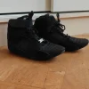 Gorilla lifting shoes
