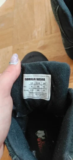 Gorilla lifting shoes