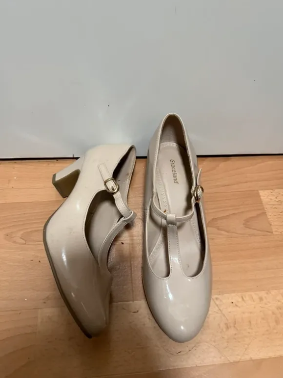 Graceland Lack-Pumps Mary Jane Style Gr. 38