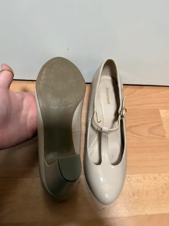 Graceland Lack-Pumps Mary Jane Style Gr. 38