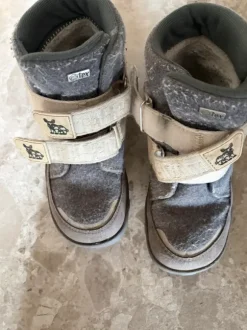 Graue Winterschuhe von Affenzahn in Größe 32
