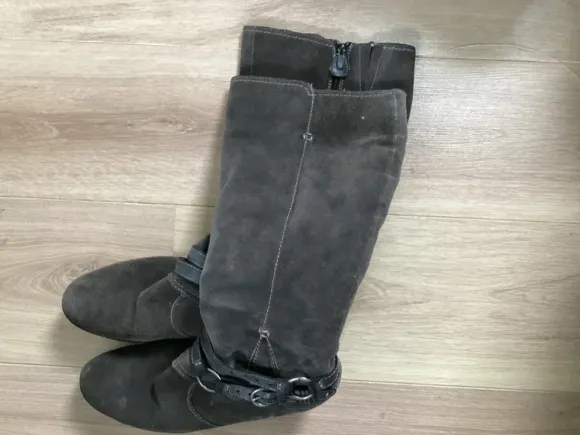 Grijze hoge laarzen, maat 41