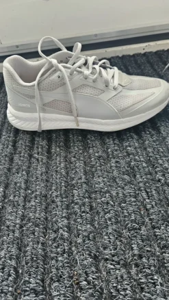 Grijze puma sneakers Maat 38,5