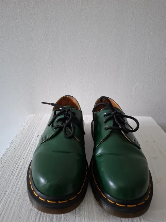 groene dr. Martens maat 38