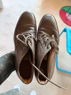 Guess boots