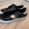 Guess Sneaker