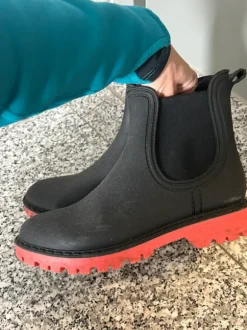 Gummistiefel/ -stiefletten