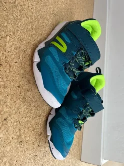 Hallenschuhe Decathlon Größe 29