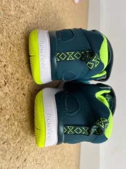 Hallenschuhe Decathlon Größe 29