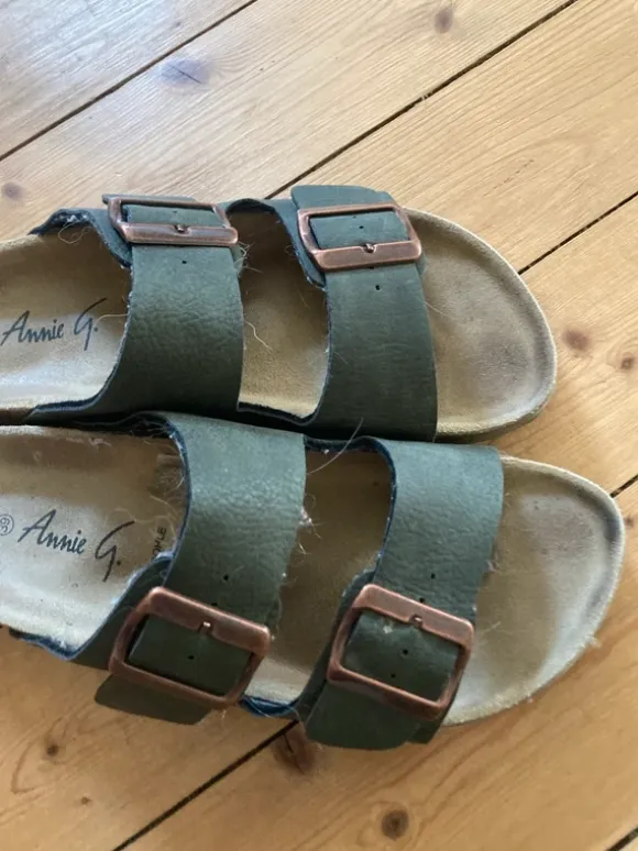 Hausschuhe Leder 40