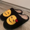 Hausschuhe mit Emoji Größe 42