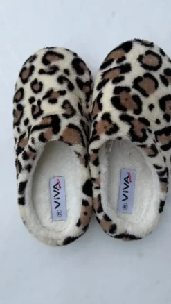 Hausschuhe Pantoffeln Kuschelshoes Leo NEU