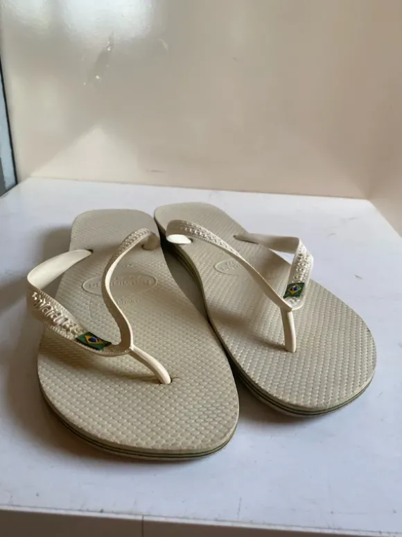 Havaianas Flip Flops 42