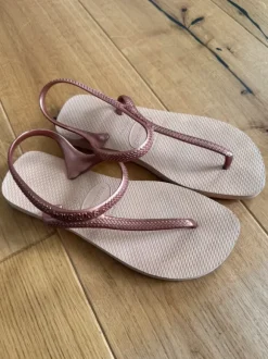 Havaianas Flip Flops / Sandalen