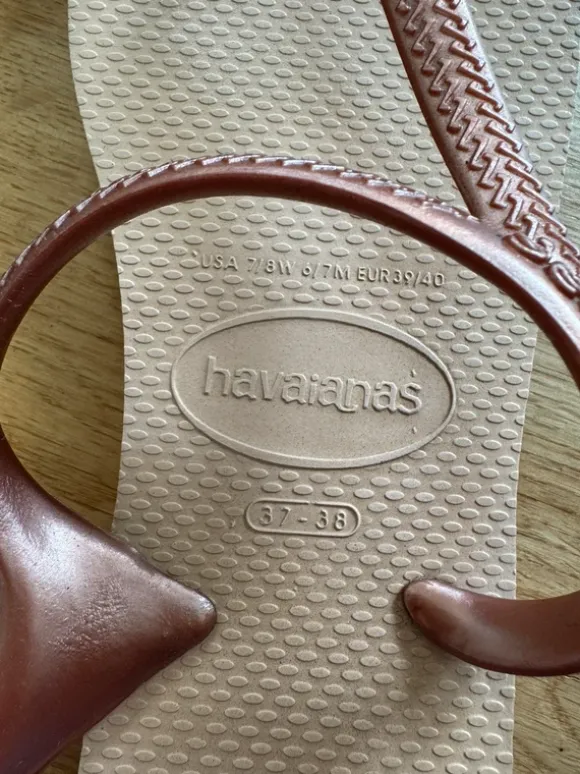 Havaianas Flip Flops / Sandalen