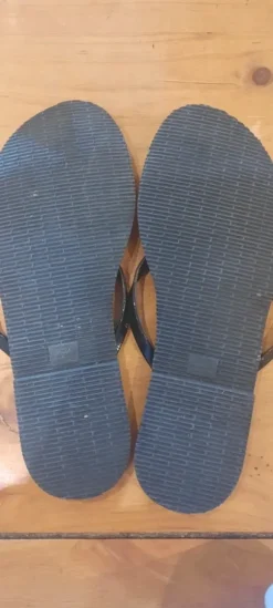 Havaianas noires 37/38 comme neuves