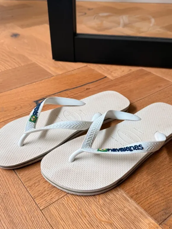 Havaianas original white size 41/42
