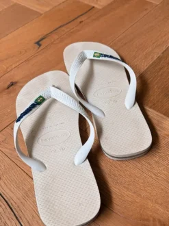 Havaianas original white size 41/42