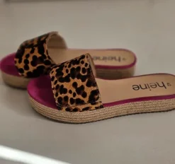 Heine 42 Schlappen Pantoletten Sandalen Leo pink
