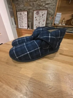 Herren Hausschuhe Senioren Schuhe Gr. 43