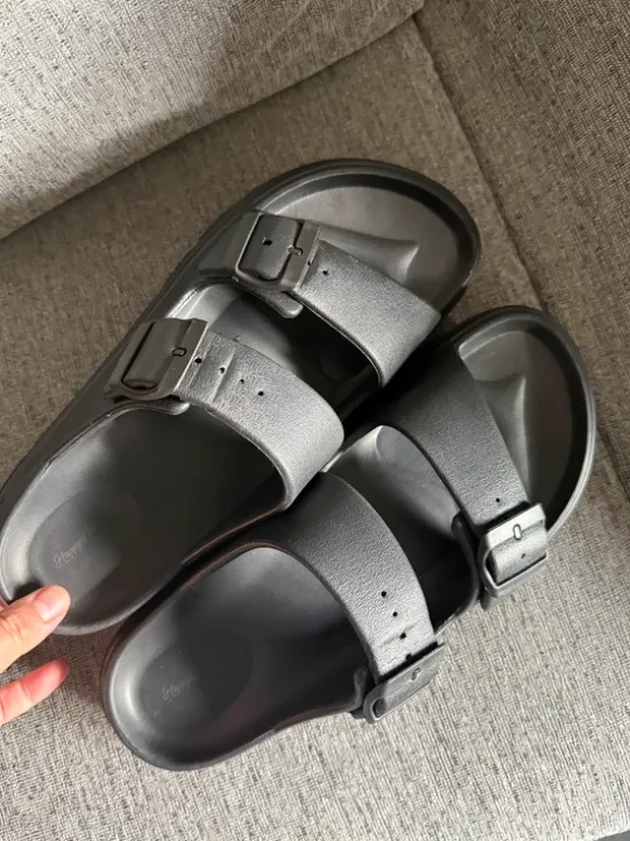 Herren Sandalen von Happyflops
