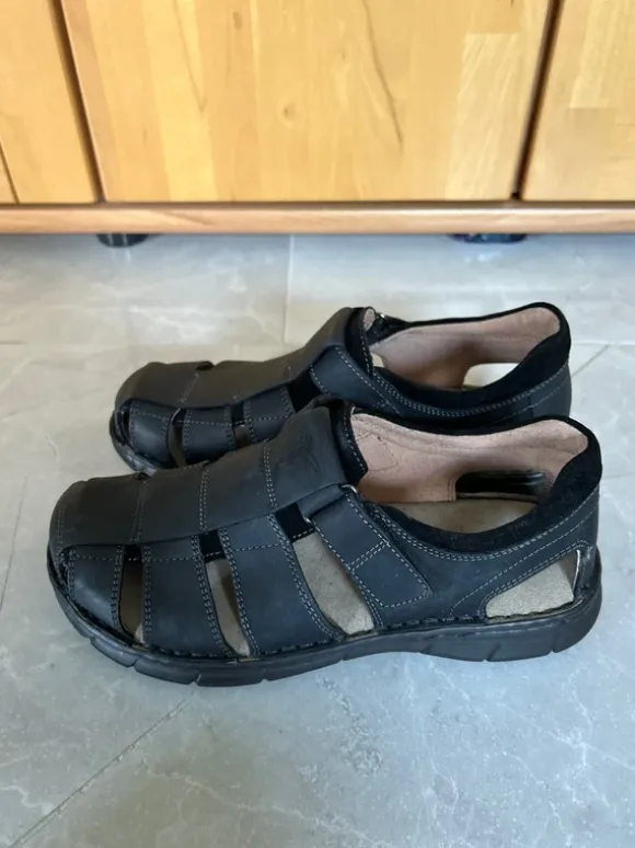 Herren Sommerschuhe Sandalen schwarz 41 neu