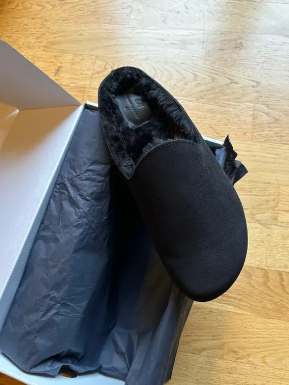 Herrenhausschuhe schwarz H&M - Größe 44- gefüttert - NEU verpackt