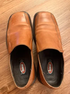 Herrenschuhe, Marke Base