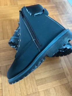 Herrenschuhe Neu mit Karton.