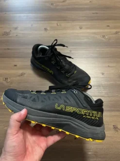 Hiking shoes La Sportiva Karacal